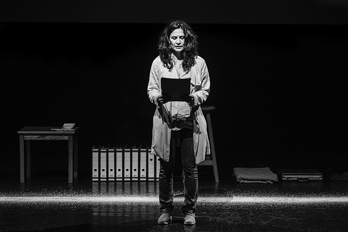 El apellido comienza conmigo - La Badabadoc - de Grec a Grec | © ©Claudia Córdova Zingnano